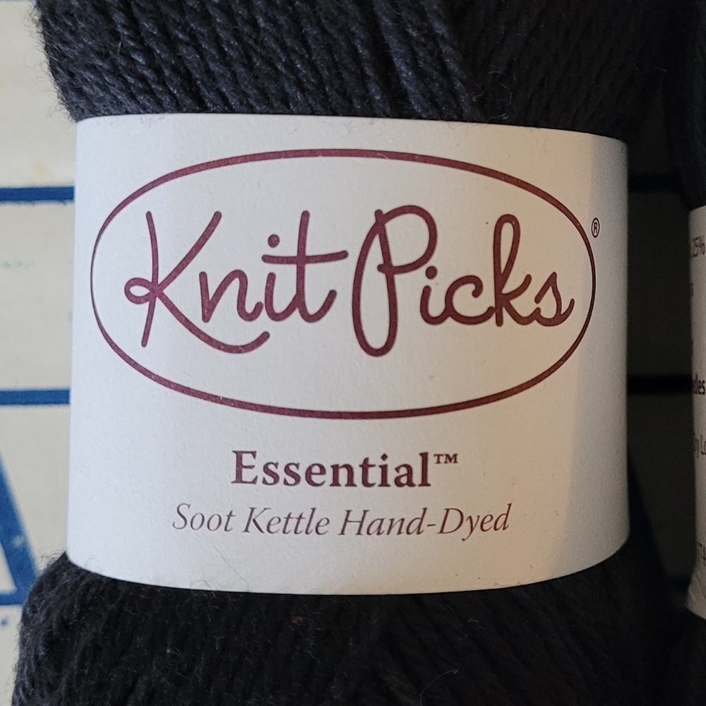 Yarn - Knit Picks - Essential Kettle Hand-Dyed - Picture 3 of 5